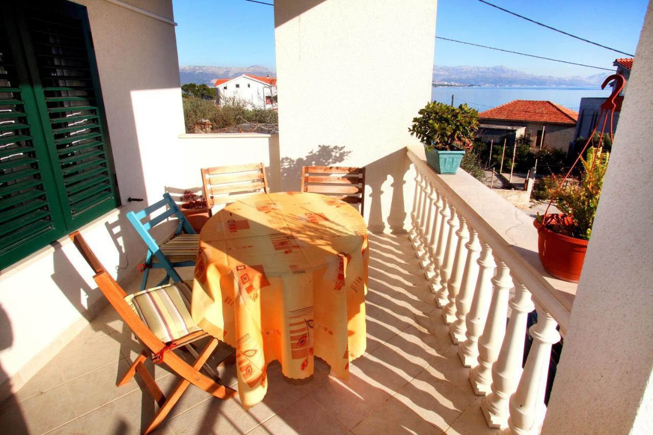 Apartments Nakir Slatine Rom bilde