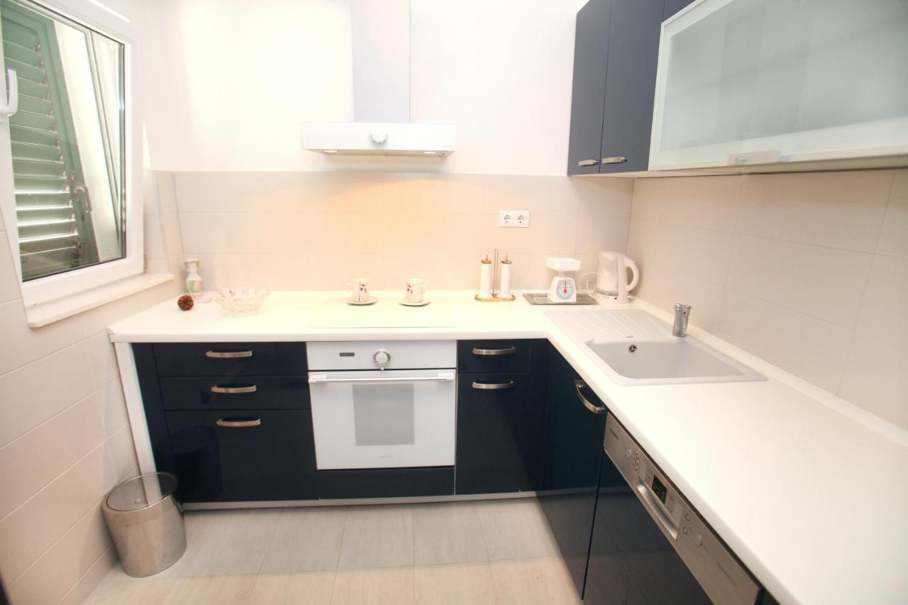 Apartments Nakir Slatine Rom bilde