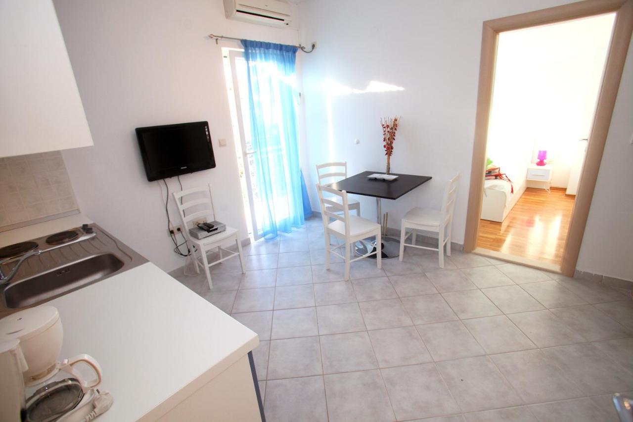 Apartments Nakir Slatine Rom bilde