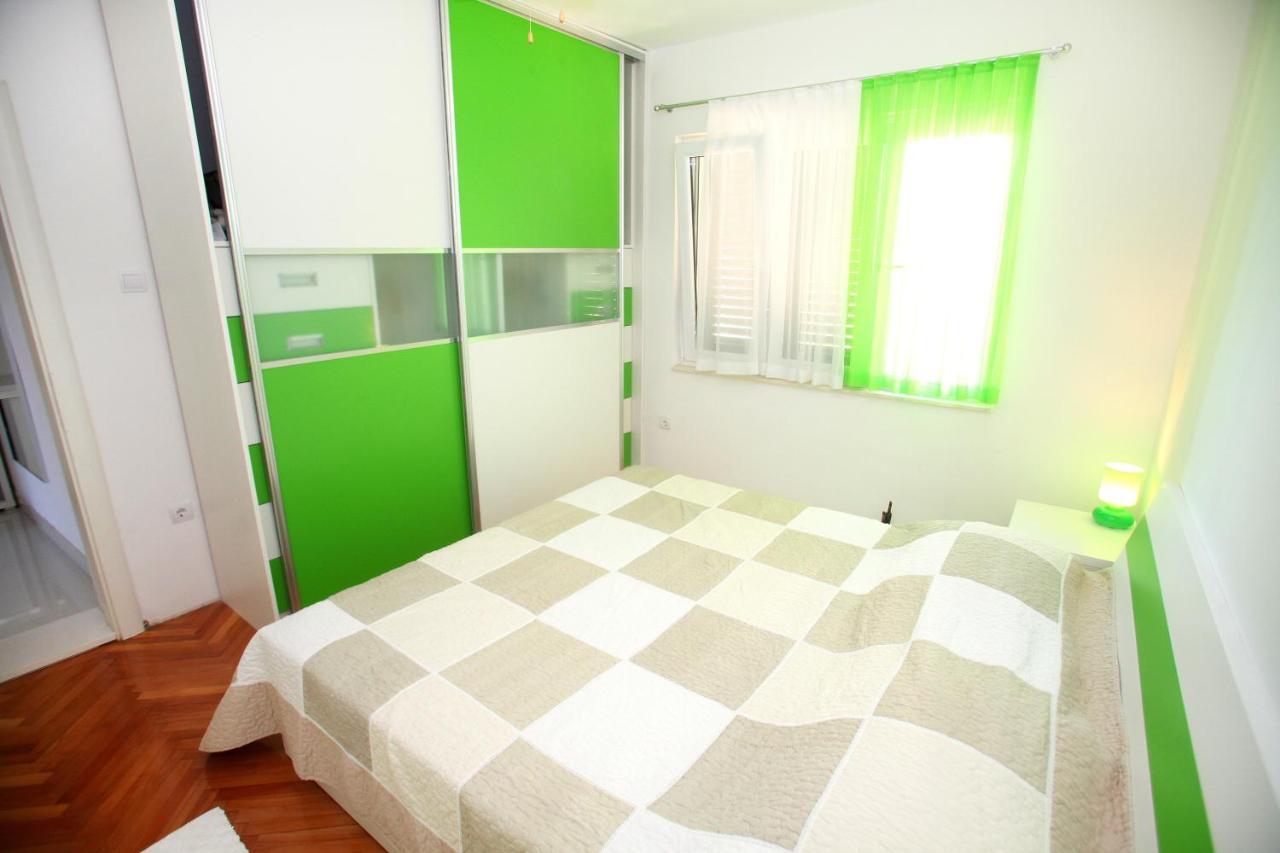 Apartments Nakir Slatine Rom bilde
